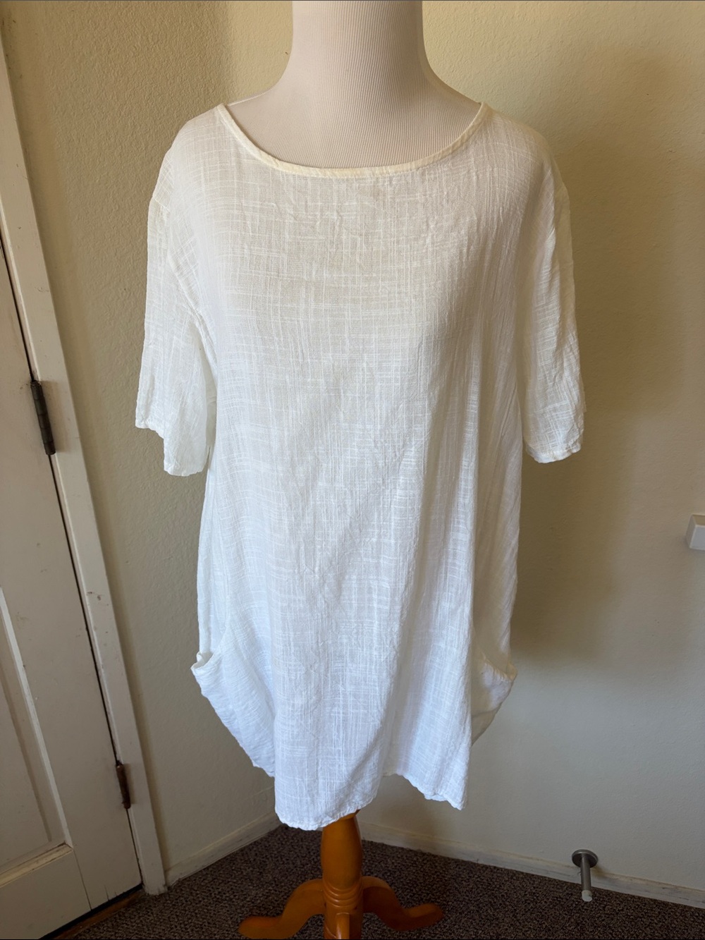 Easycare White Women's Tunic Top with Pocket Detail
